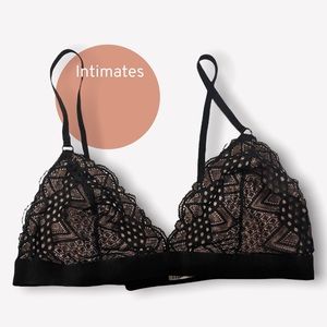 Women’s Bralette Size Medium Black Lace